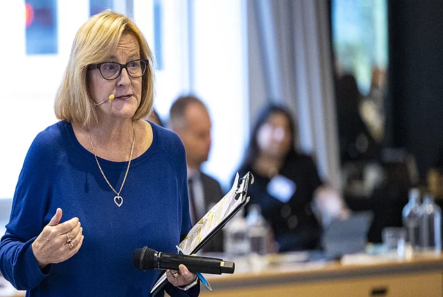 BDD25: Moderator Jacki Davis.